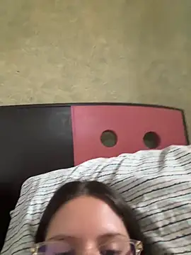 livgomez online show from 23, 2, 2025