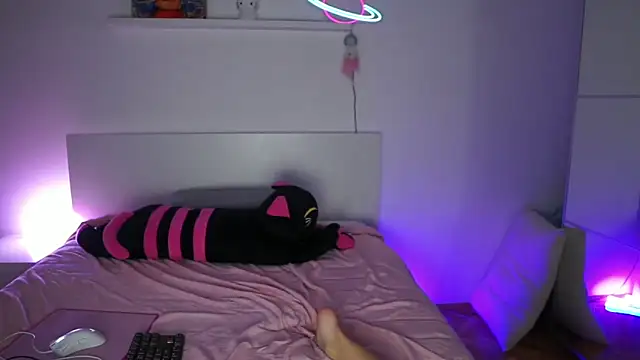 Lady3Holes online show from 27, 2, 2025