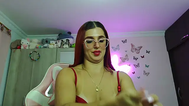 Snapshot of caroline_jonson chatting on 16, 7, 2026 caroline jonson online show from 16, 7, 2026