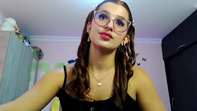 caroline jonson online show from 19, 9, 2025