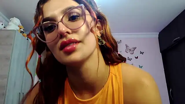 caroline jonson online show from 15, 11, 2025