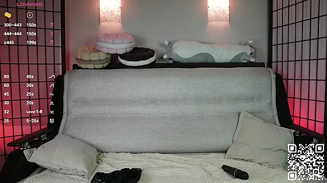 Mary Shake online show from 4, 12, 2025