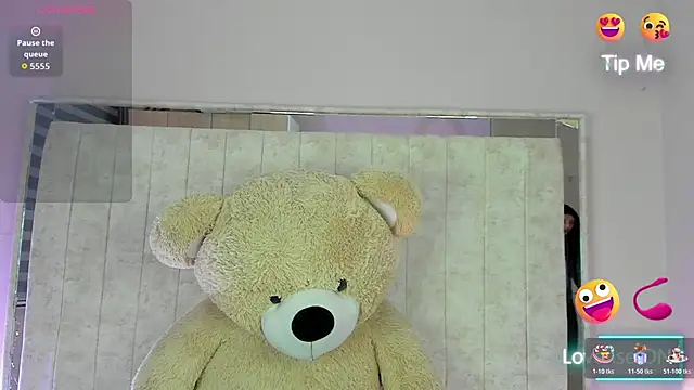 Danna 777  online show from 5, 12, 2025