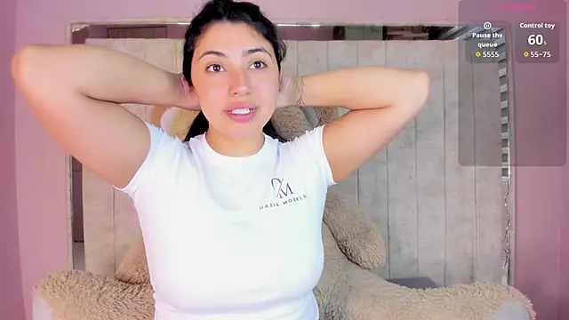 Danna 777  online show from 13, 1, 2026