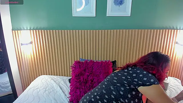  anavictoria  online show from 18, 3, 2025