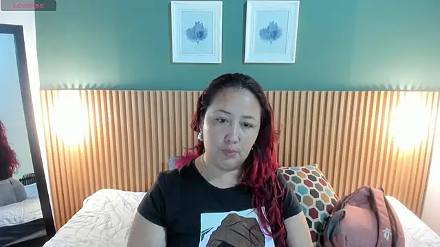  anavictoria  online show from 8, 10, 2025