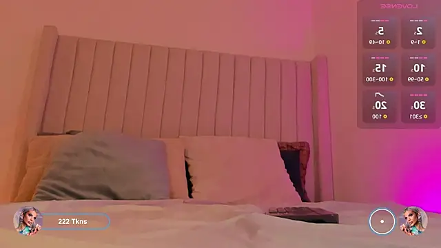 Shelynna azzul online show from 18, 12, 2025