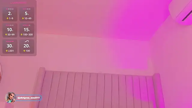 Shelynna azzul online show from 20, 12, 2025