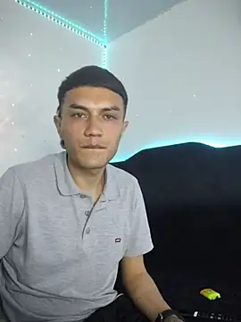 Snapshot of Tifanny_Sweett chatting on 25, 11, 2025 Tifanny Sweett online show from 25, 11, 2025