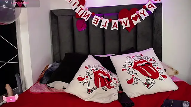 Snapshot of Tifanny_Sweett chatting on 13, 2, 2025 Tifanny Sweett online show from 13, 2, 2025