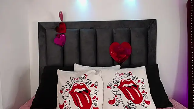 Snapshot of Tifanny_Sweett chatting on 20, 2, 2025 Tifanny Sweett online show from 20, 2, 2025