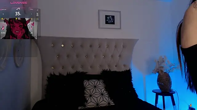 Snapshot of Tifanny_Sweett chatting on 29, 9, 2025 Tifanny Sweett online show from 29, 9, 2025