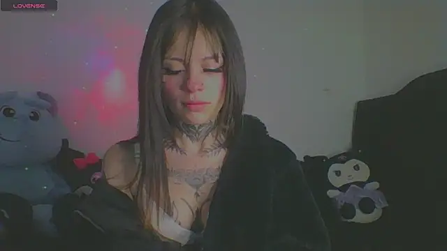 Snapshot of Tifanny_Sweett chatting on 30, 10, 2025 Tifanny Sweett online show from 30, 10, 2025