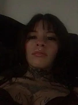 Snapshot of Tifanny_Sweett chatting on 19, 9, 2025 Tifanny Sweett online show from 19, 9, 2025