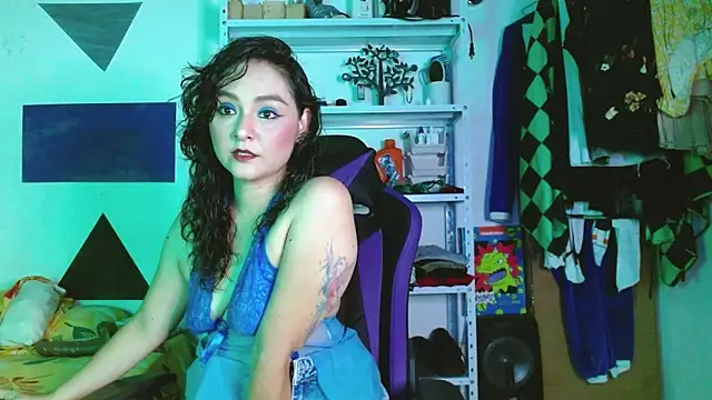 Kaory 32 online show from 15, 4, 2026