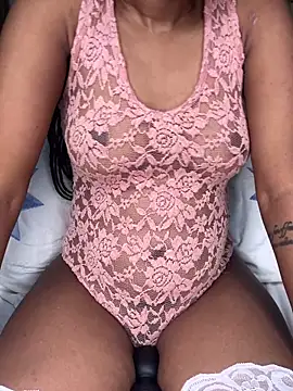 Ravishing Rubi online show from 29, 4, 2026