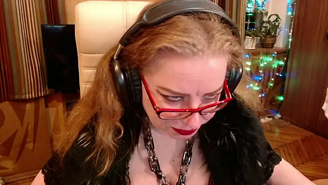 Miss Tress online show from 14, 4, 2026