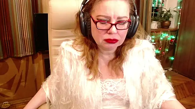 Miss Tress online show from 6, 1, 2026