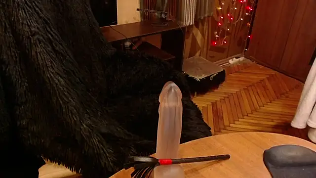 Miss Tress online show from 6, 3, 2025