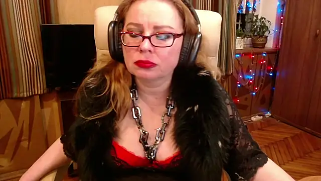 Miss Tress online show from 7, 2, 2026