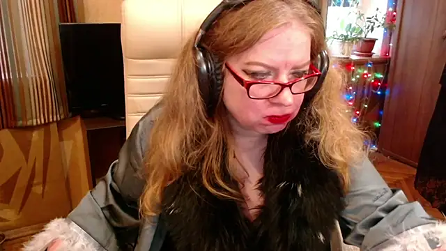 Snapshot of Miss_Tress chatting on 16, 5, 2026 Miss Tress online show from 16, 5, 2026