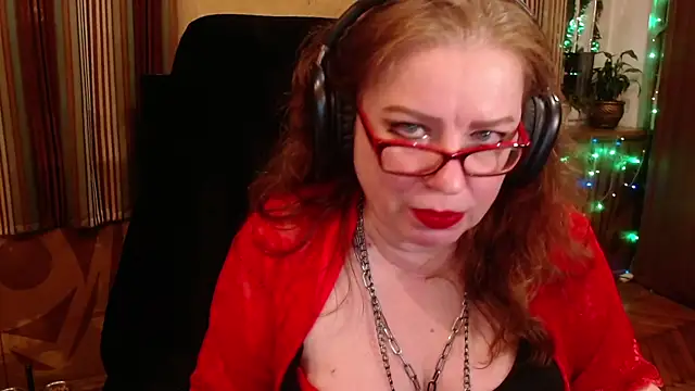 Miss Tress online show from 8, 10, 2025