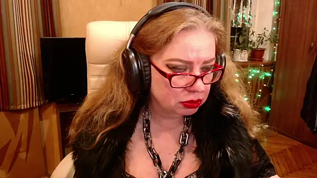 Snapshot of Miss_Tress chatting on 20, 5, 2026 Miss Tress online show from 20, 5, 2026