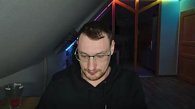 Relsxboy online show from 10, 2, 2025