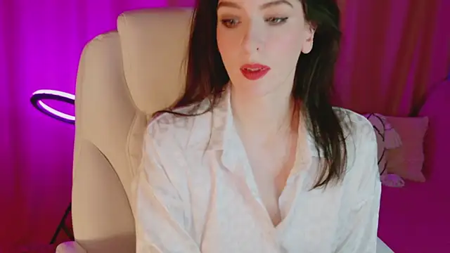 AndreaAshton online show from 5, 12, 2024