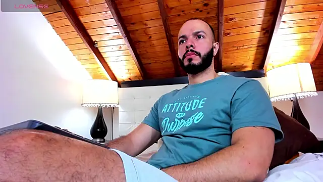 Tom Bailey online show from 8, 10, 2025