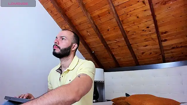 Tom Bailey online show from 28, 9, 2025