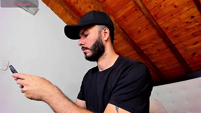 Tom Bailey online show from 13, 4, 2026