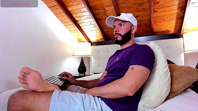 Tom Bailey online show from 18, 11, 2025