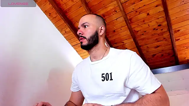 Tom Bailey online show from 30, 11, 2025