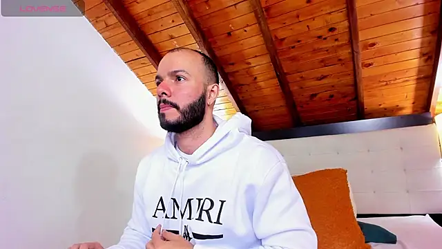 Tom Bailey online show from 10, 10, 2025