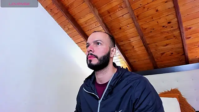 Tom Bailey online show from 13, 10, 2025