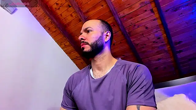 Tom Bailey online show from 5, 2, 2026