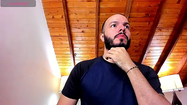 Tom Bailey online show from 24, 11, 2025