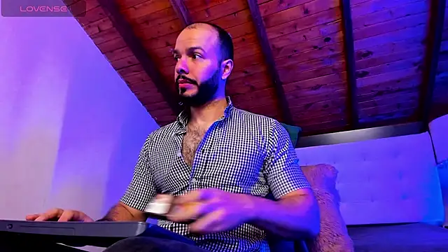 Tom Bailey online show from 8, 2, 2026