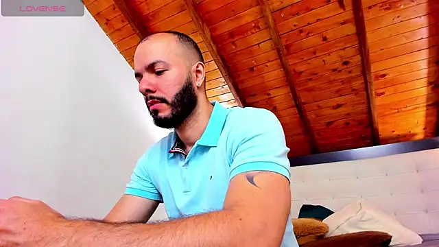 Tom Bailey online show from 9, 11, 2025