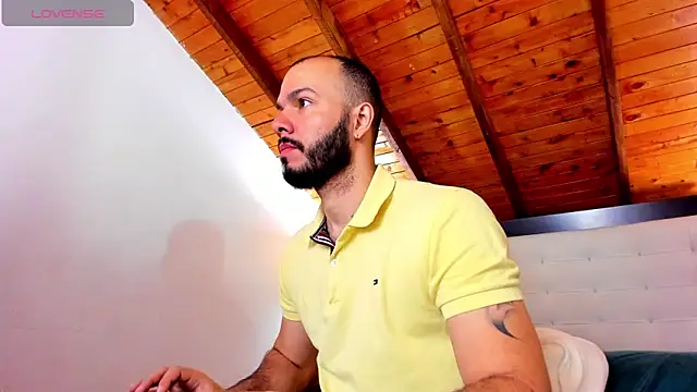 Tom Bailey online show from 27, 10, 2025