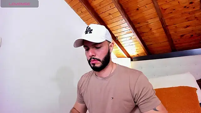 Tom Bailey online show from 11, 10, 2025