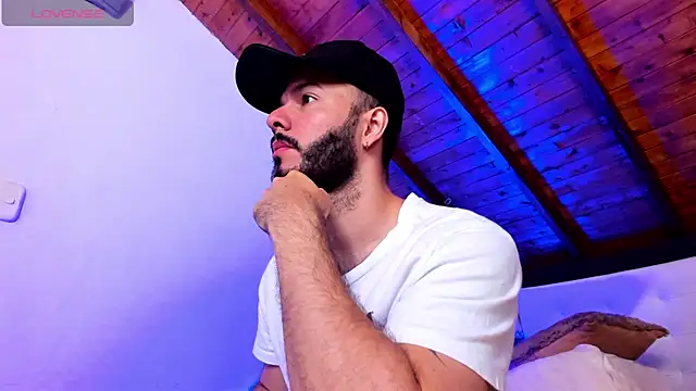 Tom Bailey online show from 12, 4, 2026