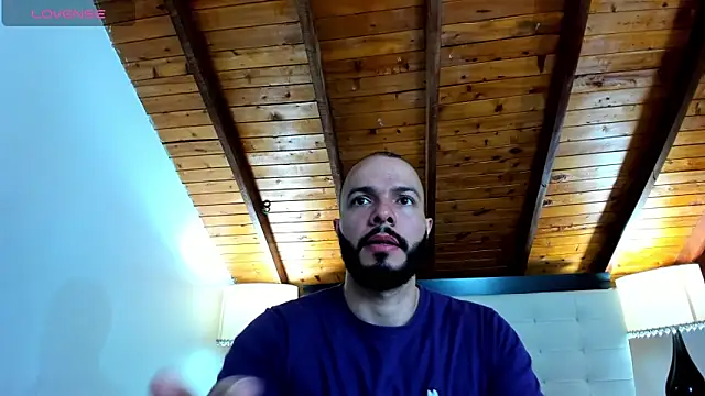 Tom Bailey online show from 6, 10, 2025