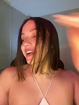 MisFrekcles  online show from 1, 2, 2025