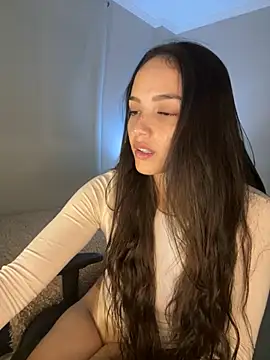 MisFrekcles  online show from 1, 10, 2025