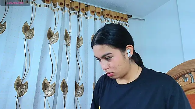 iris mandarine online show from 26, 9, 2025