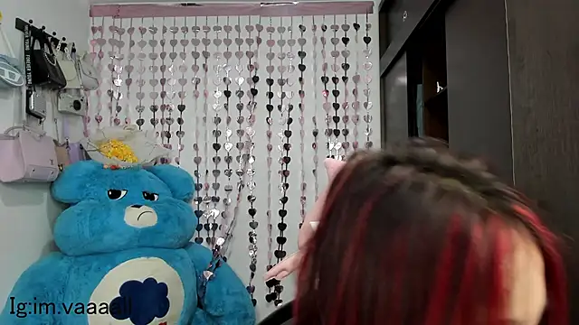 Snapshot of lucyy_tay chatting on 28, 1, 2025 lucyy tay online show from 28, 1, 2025