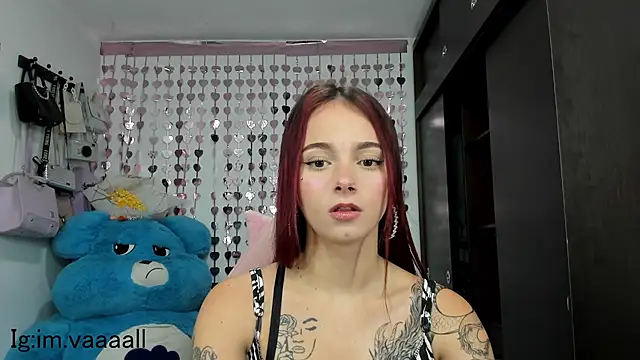 Snapshot of lucyy_tay chatting on 13, 2, 2025 lucyy tay online show from 13, 2, 2025