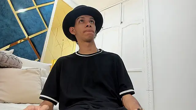 TomyMosterCock online show from 7, 4, 2026